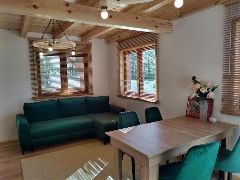 Kalinowy Sad Domki Z Jacuzzi I Sauna Mikołajki Eksteriør bilde