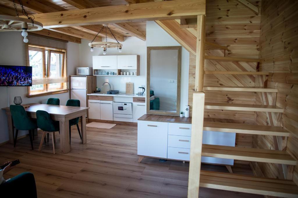 Kalinowy Sad Domki Z Jacuzzi I Sauna Mikołajki Eksteriør bilde